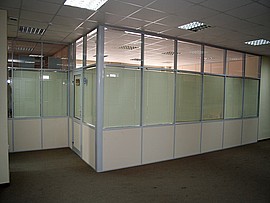 Перегородки из алюминия